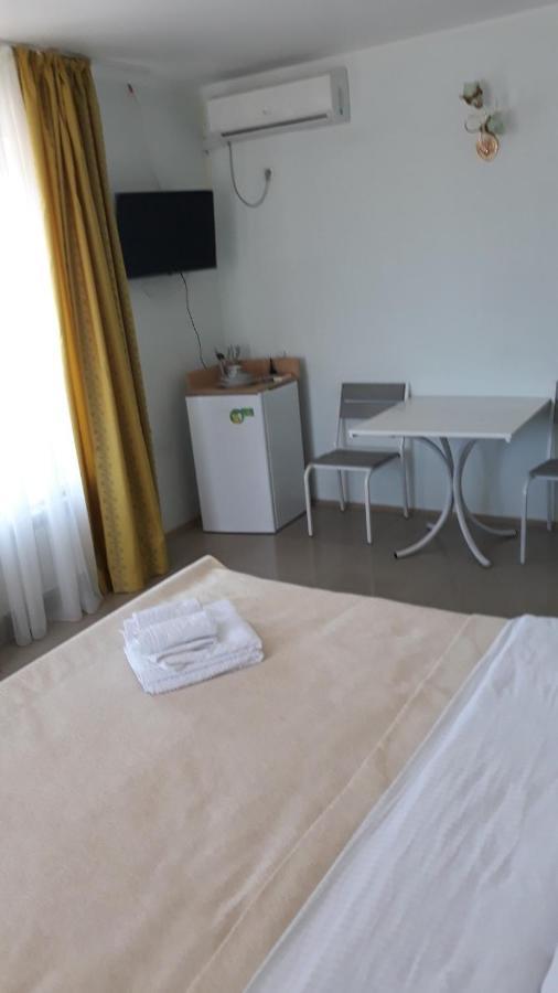 Hotel Барокко à Bilhorod-Dnistrovsʼkyy Extérieur photo