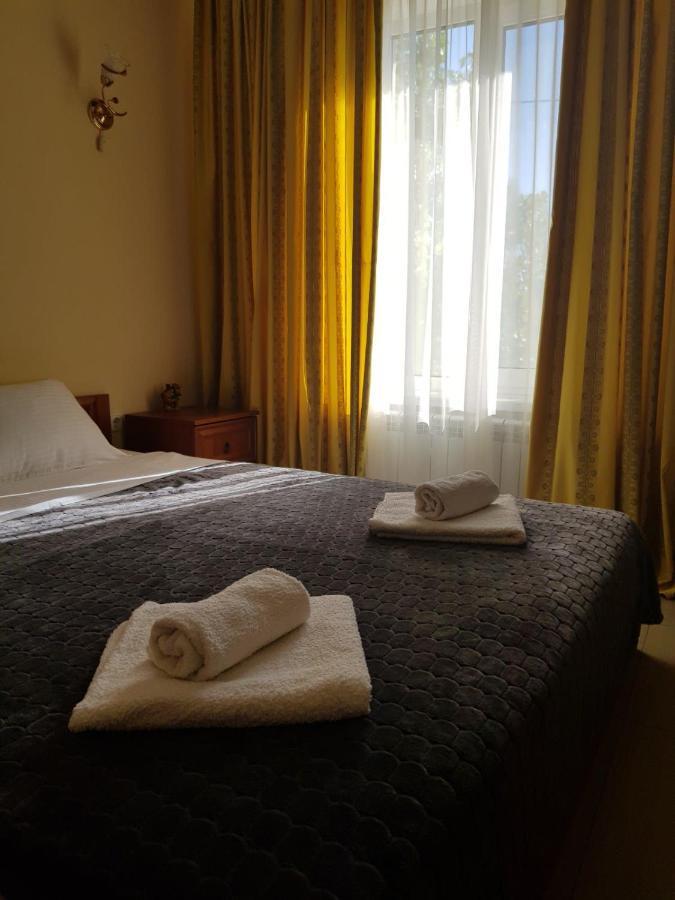 Hotel Барокко à Bilhorod-Dnistrovsʼkyy Extérieur photo